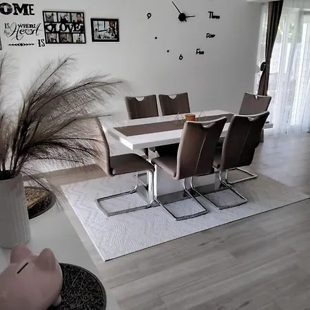 Angela Holiday home Kosute